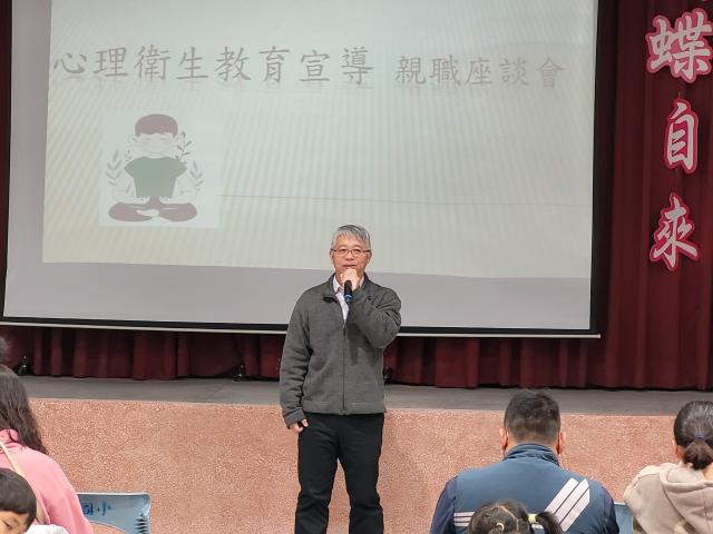 https://www.szps.hlc.edu.tw/uploads/tadgallery/2023_12_26/2993_LINE_ALBUM_20231222幸福市集活動_231225_59.jpg 