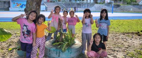 LINE_ALBUM_112學年度原住民族社團＜綠手指＞（低年級）_231225_45.jpg