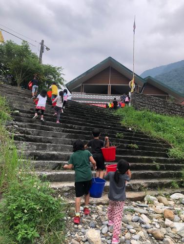 LINE_ALBUM_112學年度原住民族社團＜綠手指＞（低年級）_231225_96.jpg