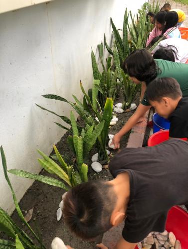 LINE_ALBUM_112學年度原住民族社團＜綠手指＞（低年級）_231225_101.jpg