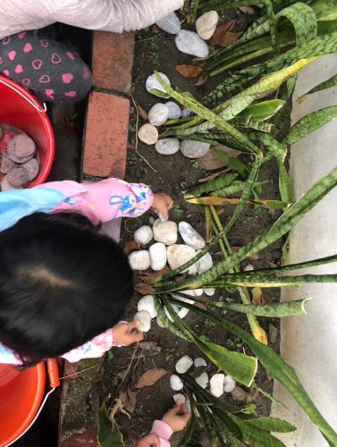LINE_ALBUM_112學年度原住民族社團＜綠手指＞（低年級）_231225_102.jpg