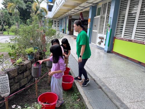 LINE_ALBUM_112學年度原住民族社團＜綠手指＞（低年級）_231225_125.jpg